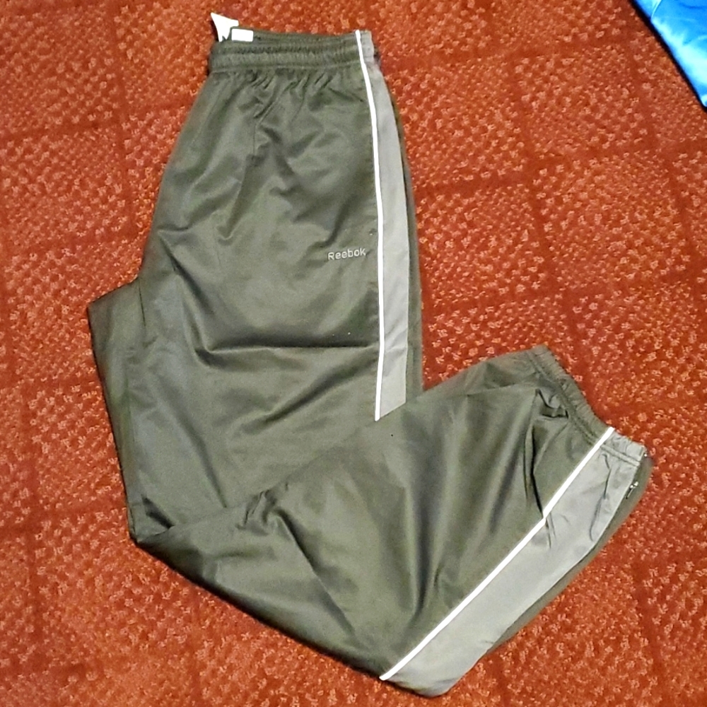 NWOT Reebok pants
